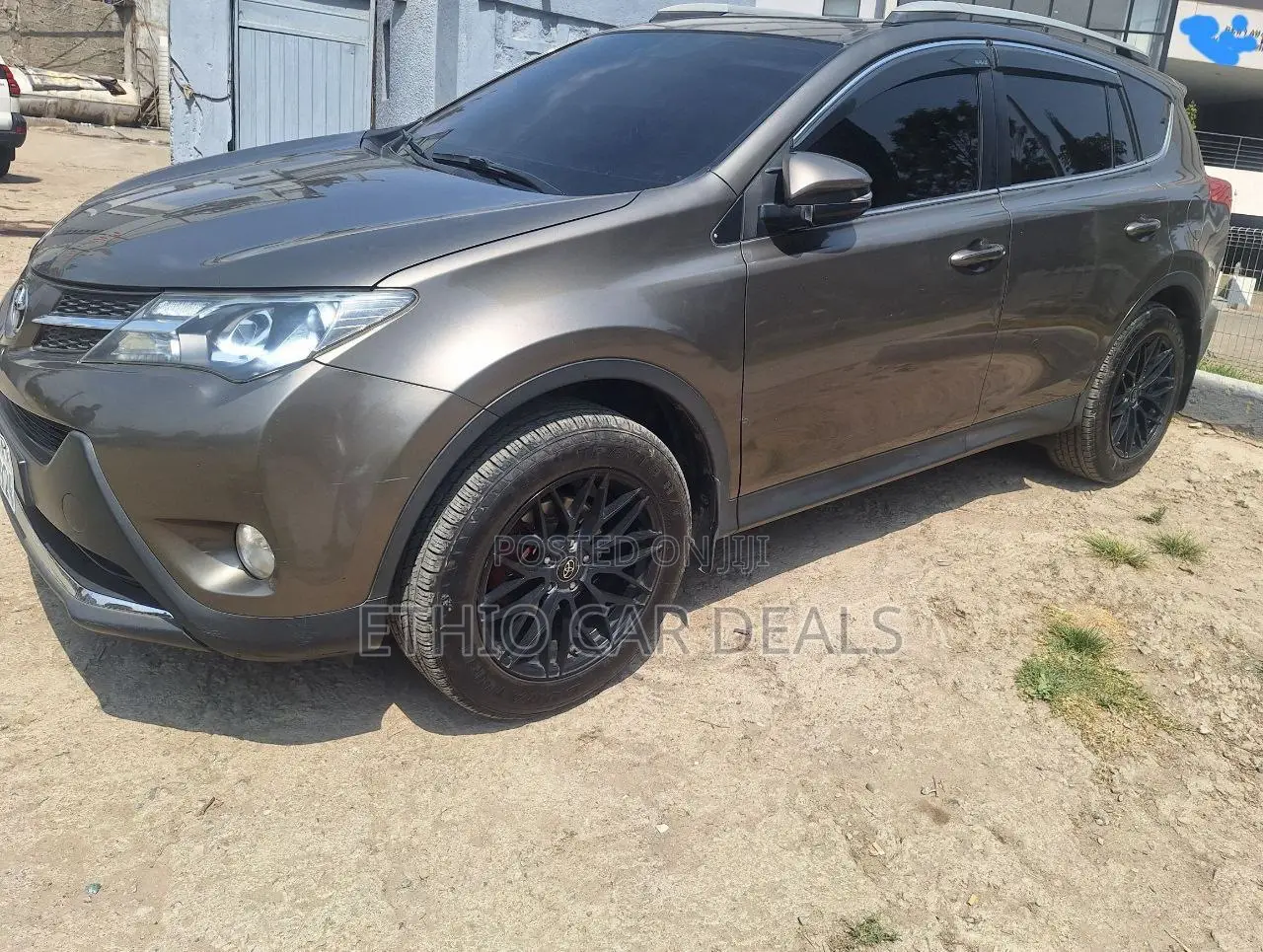Toyota RAV4 2014 Brown