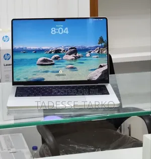 New Laptop Apple MacBook Pro M1 16GB Apple M1 Pro SSD 512GB