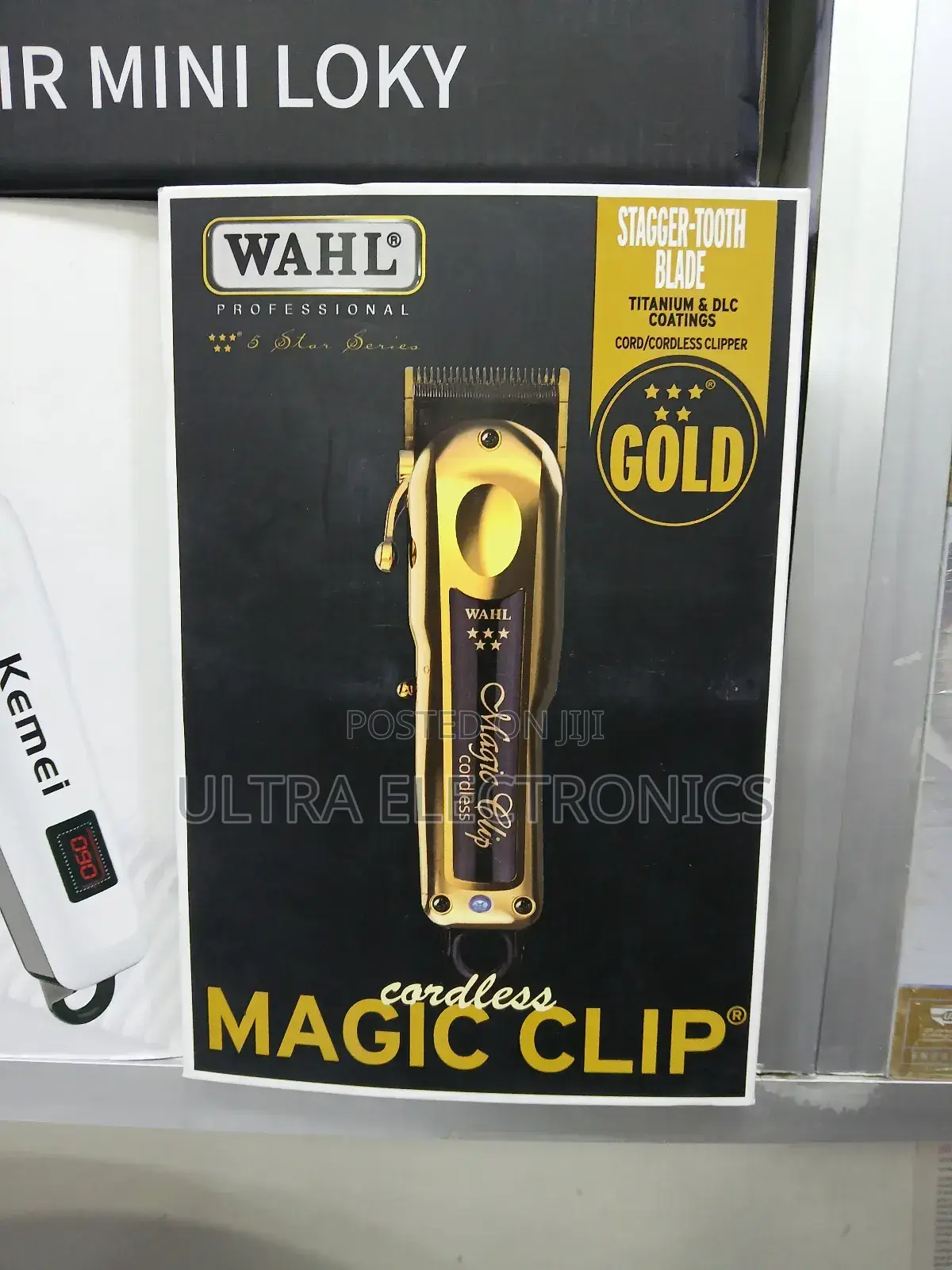 Wahl Professional 5-Star Gold Cordless Magic Clip Hair Clipper.