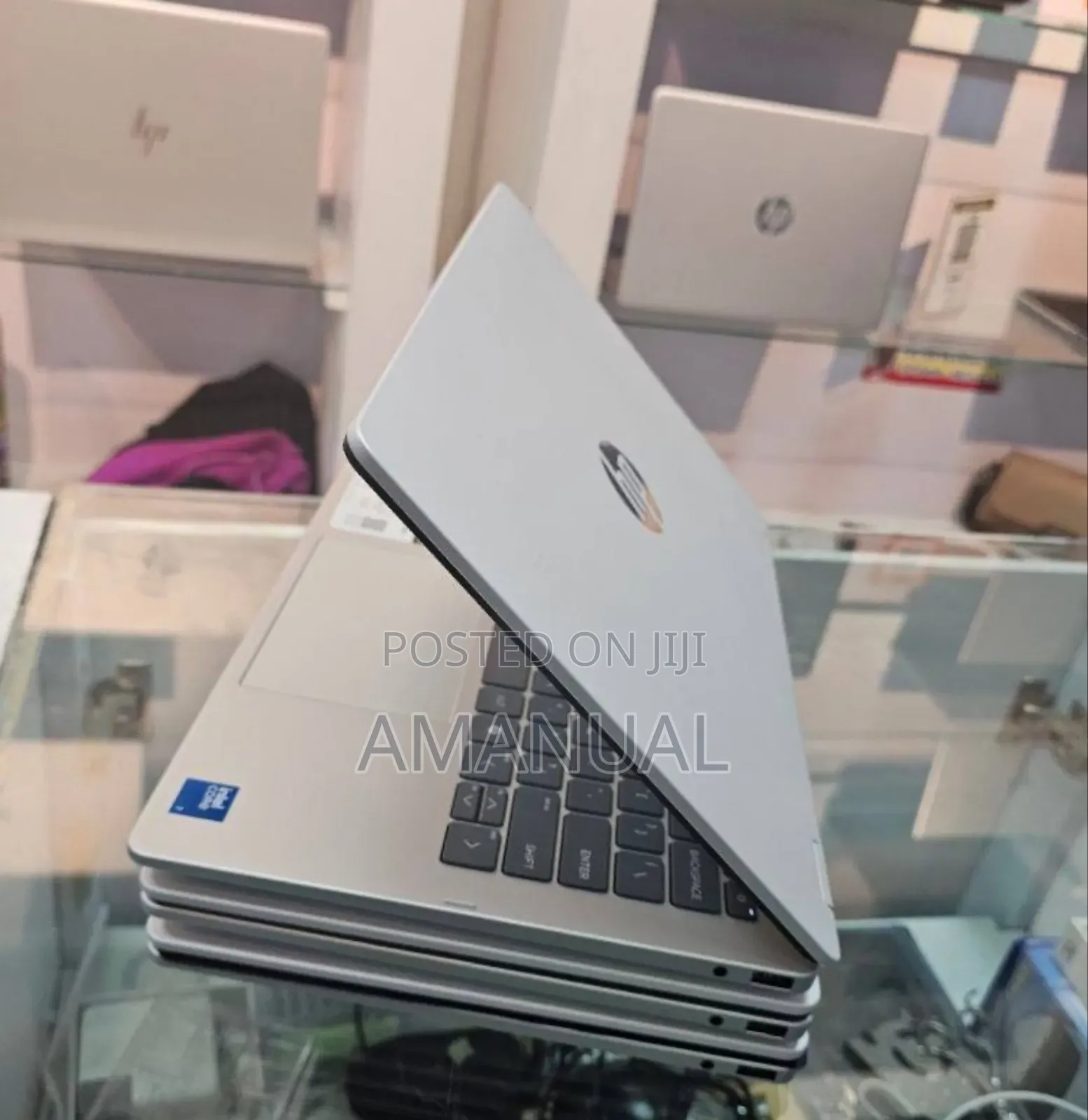 New Laptop HP OmniBook 5 Flip 16GB Intel Core i7 SSD 512GB