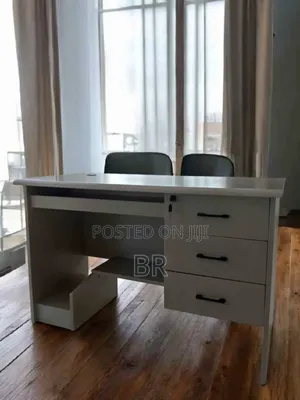 Quality Standard Imported Office Table