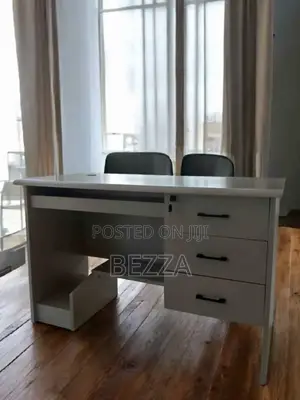 Quality Standard Imported Office Table