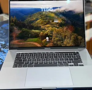 New Laptop Apple MacBook Pro 2019 16GB Intel Core i7 SSD 512GB