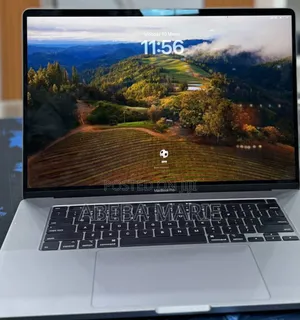 New Laptop Apple MacBook Pro 2019 16GB Intel Core i7 SSD 512GB