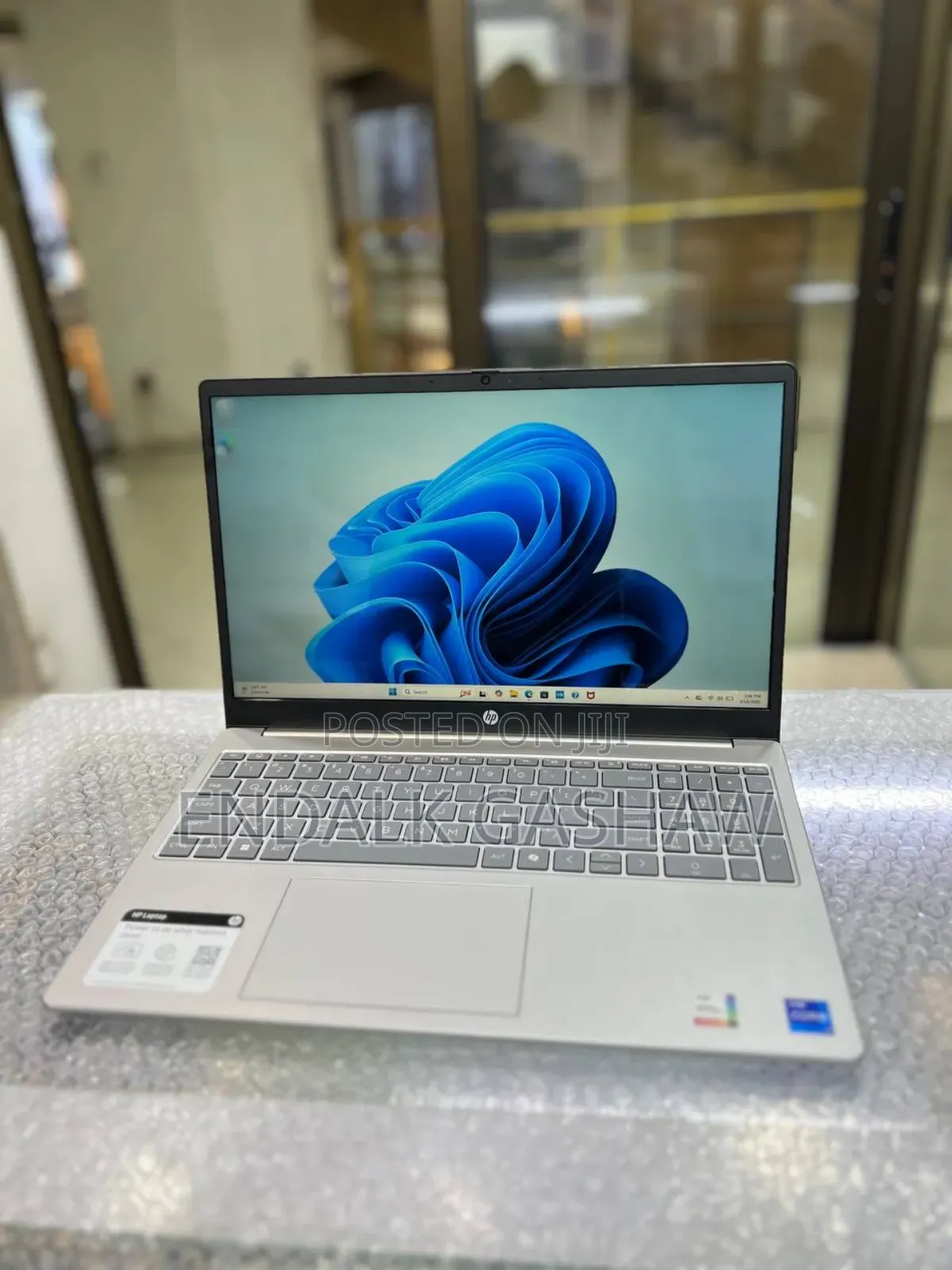 New Laptop HP Stream Notebook 16GB Intel Core i7 SSD 512GB
