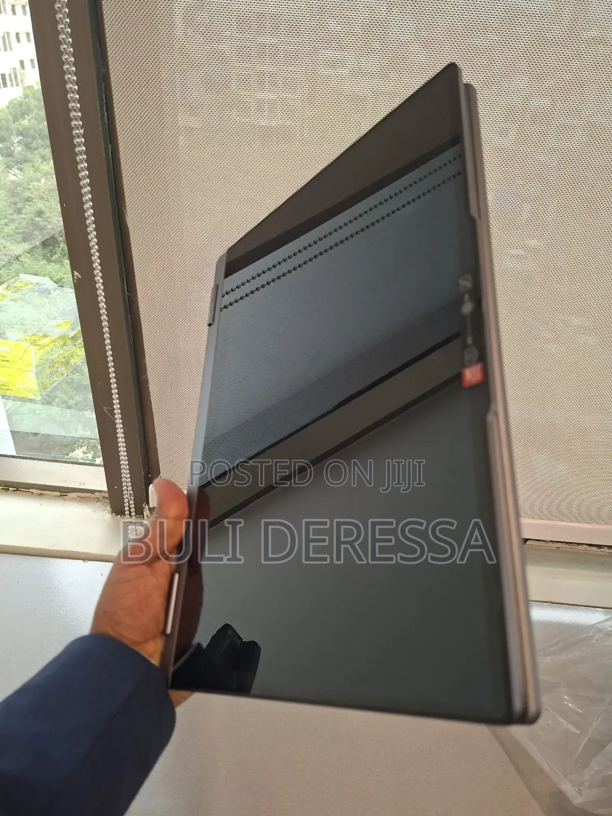 New Laptop Lenovo IdeaPad 520 8GB Intel Core i3 SSD 512GB
