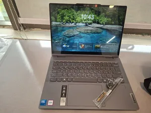New Laptop Lenovo IdeaPad 520 8GB Intel Core i3 SSD 512GB