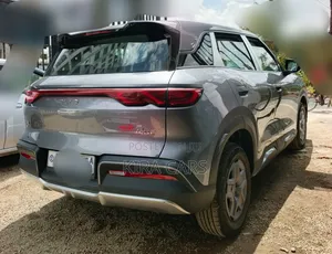 BYD Yuan Up 2025 Gray