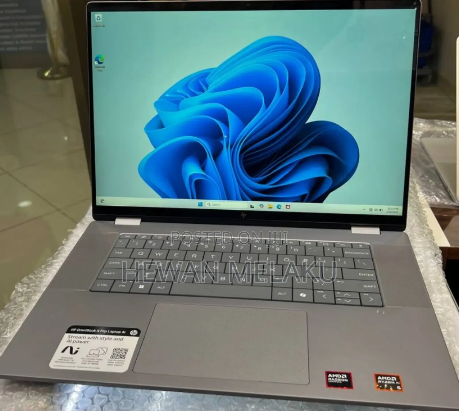New Laptop HP OmniBook X Flip 16" 16GB AMD Ryzen 5 SSD 512GB
