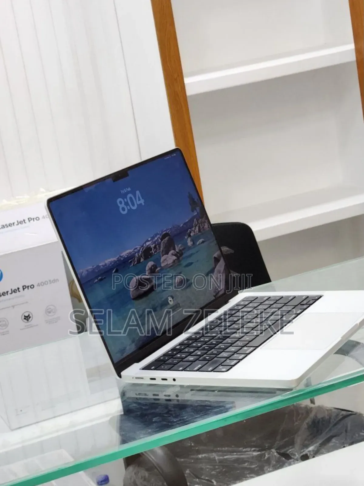 New Laptop Apple MacBook Pro M1 16GB Apple M1 Pro SSD 512GB