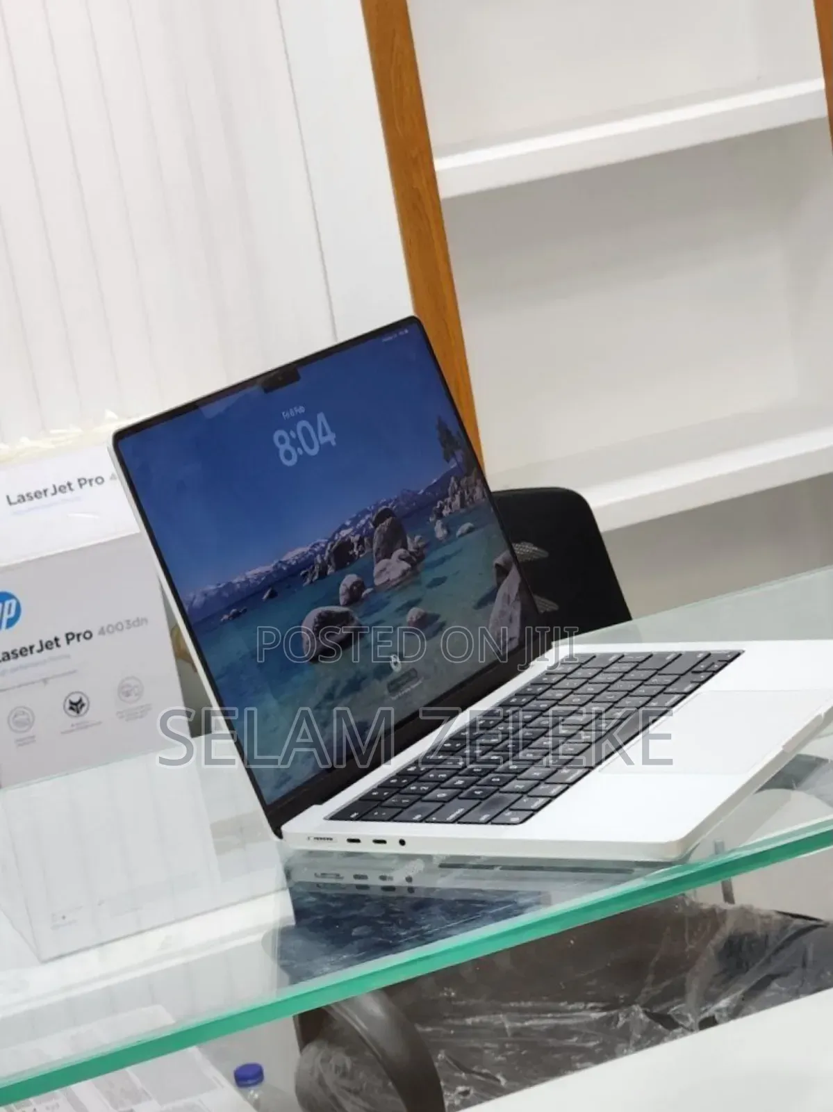 New Laptop Apple MacBook Pro M1 16GB Apple M1 Pro SSD 512GB