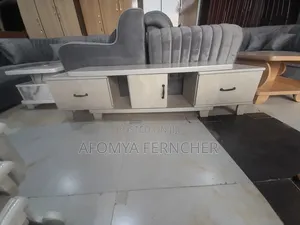 ቲቪ ስታንድ 120 በሁለት በኩል በለተሳቢ