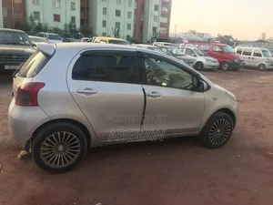 Toyota Yaris 2007 Silver