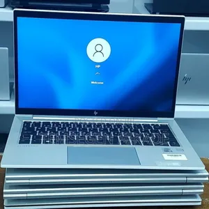 New Laptop HP EliteBook 830 G8 16GB Intel Core i5 SSD 512GB