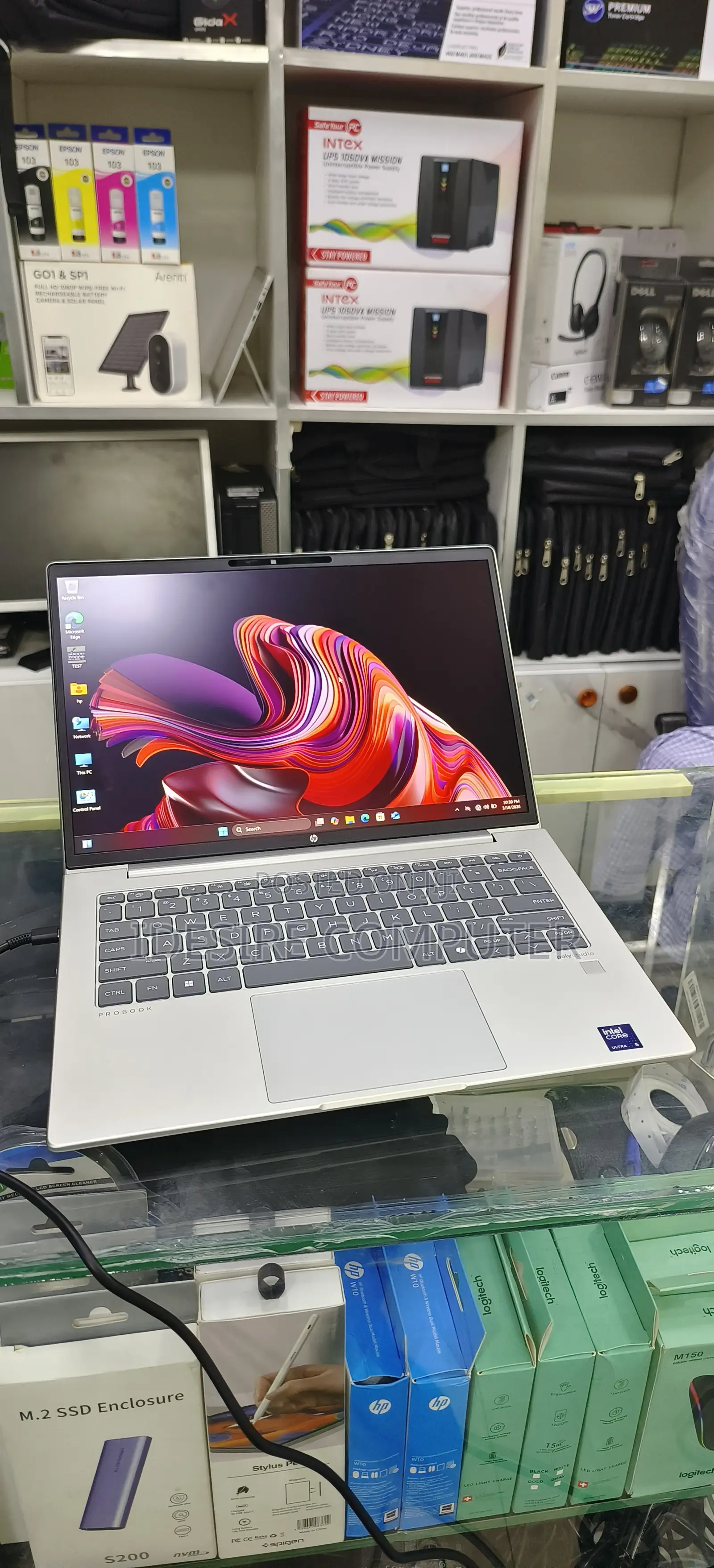New Laptop HP ProBook 440 G10 8GB Intel Core Ultra 5 SSD 512GB