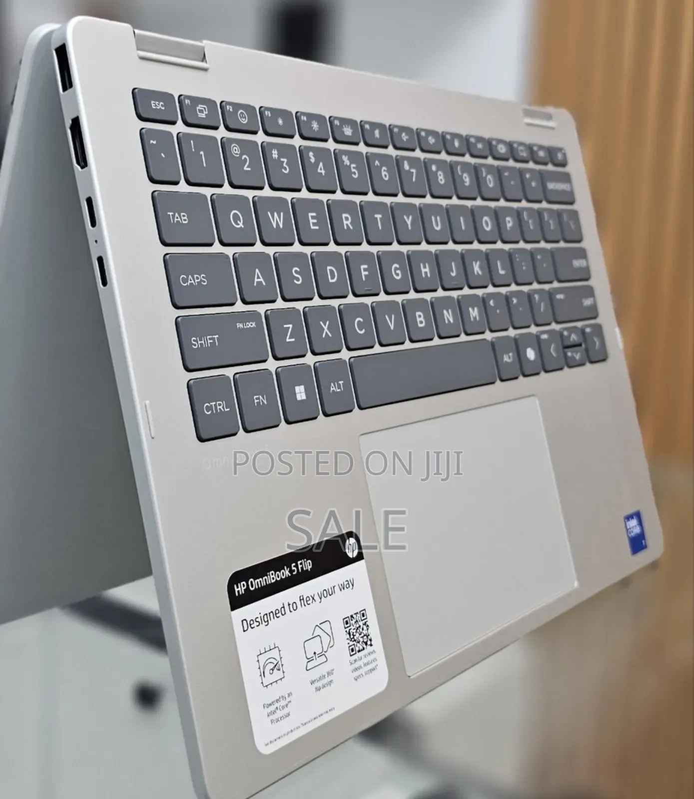 New Laptop HP OmniBook 5 Flip 16GB Intel Core i7 SSD 1T