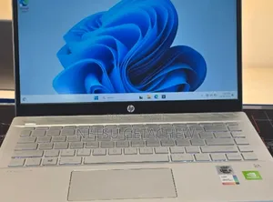 New Laptop HP Pavilion 14 8GB Intel Core i5 SSD 512GB