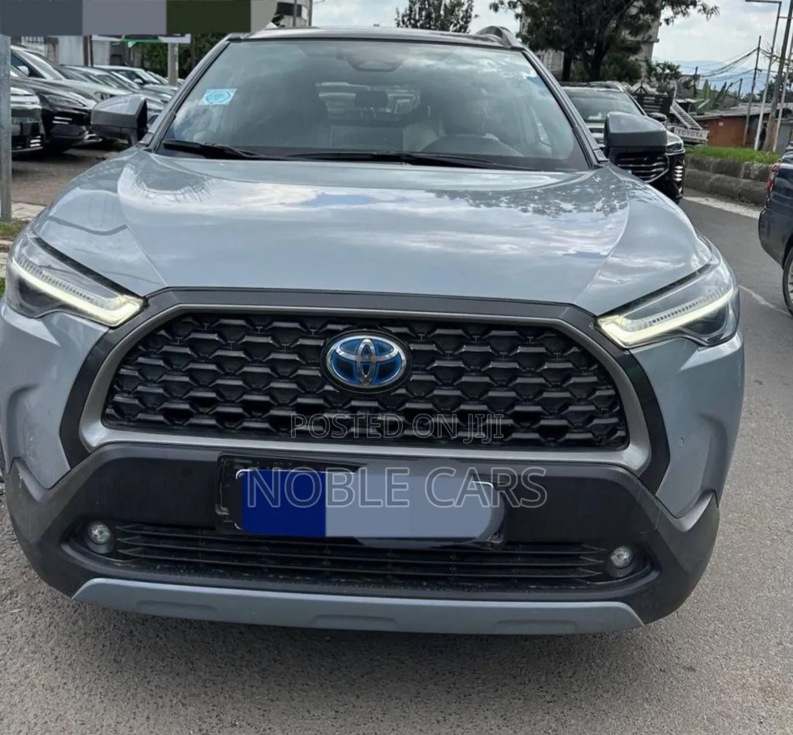 Toyota Corolla Cross Hybrid 2024 Gray