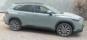 Toyota Corolla Cross Hybrid 2024 Gray