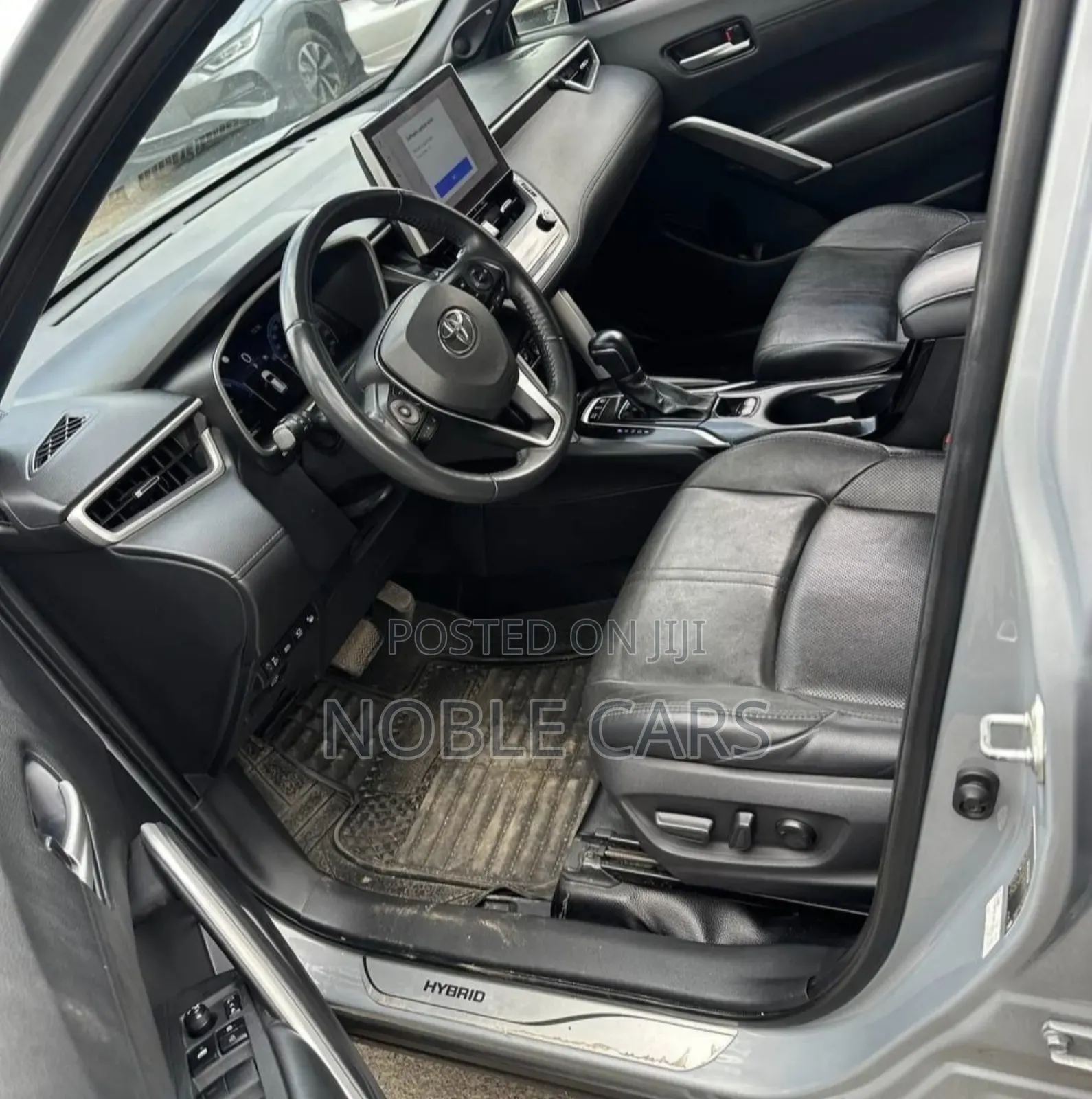 Toyota Corolla Cross Hybrid 2024 Gray