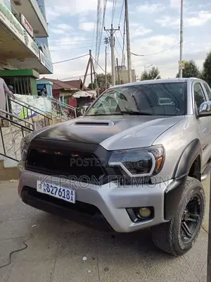 Toyota Tacoma PreRunner 4dr Double Cab 5.0 ft. SB (2.7L 4cyl 4A) 2015