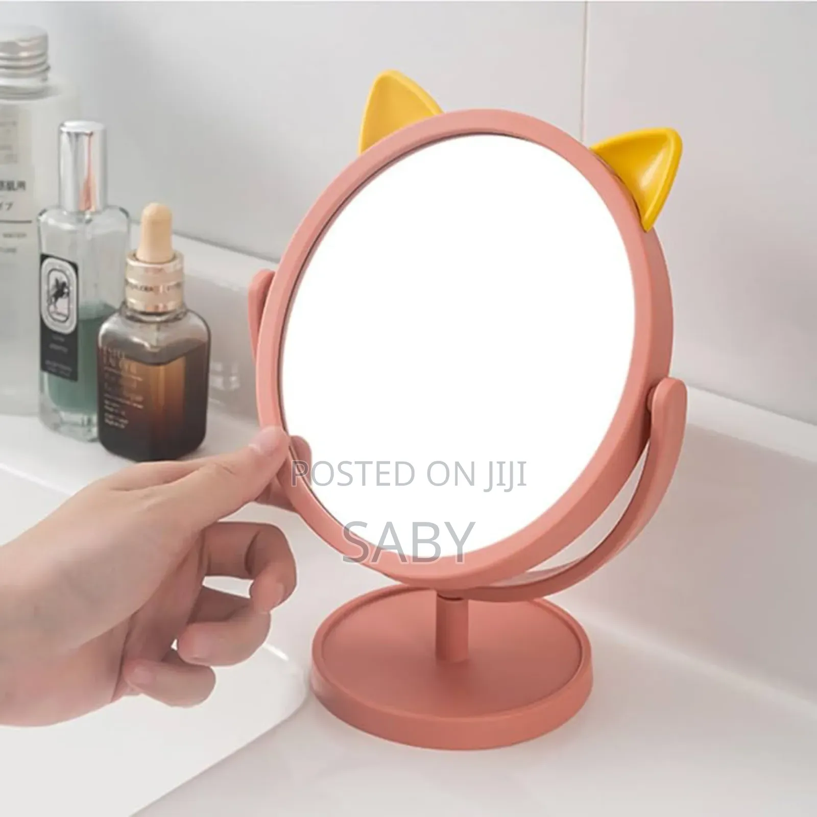 Portable Rotating Tabletop Mirror