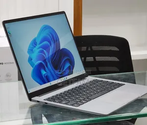 New Laptop Razer Blade 8GB Intel Core i5 SSD 512GB