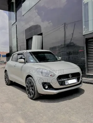 Suzuki Swift 2021 White