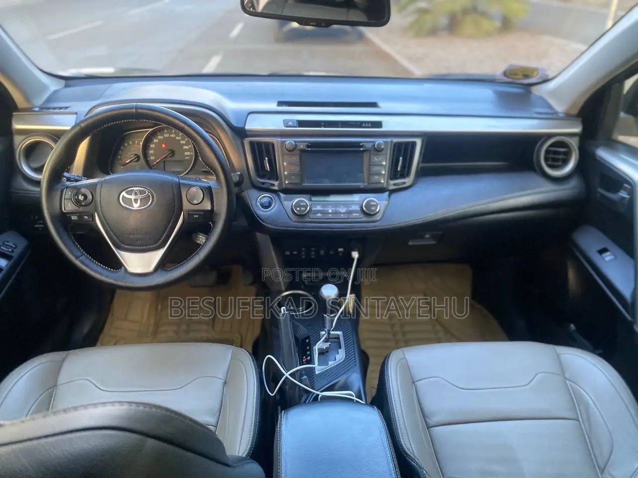 Toyota RAV4 2015 Brown