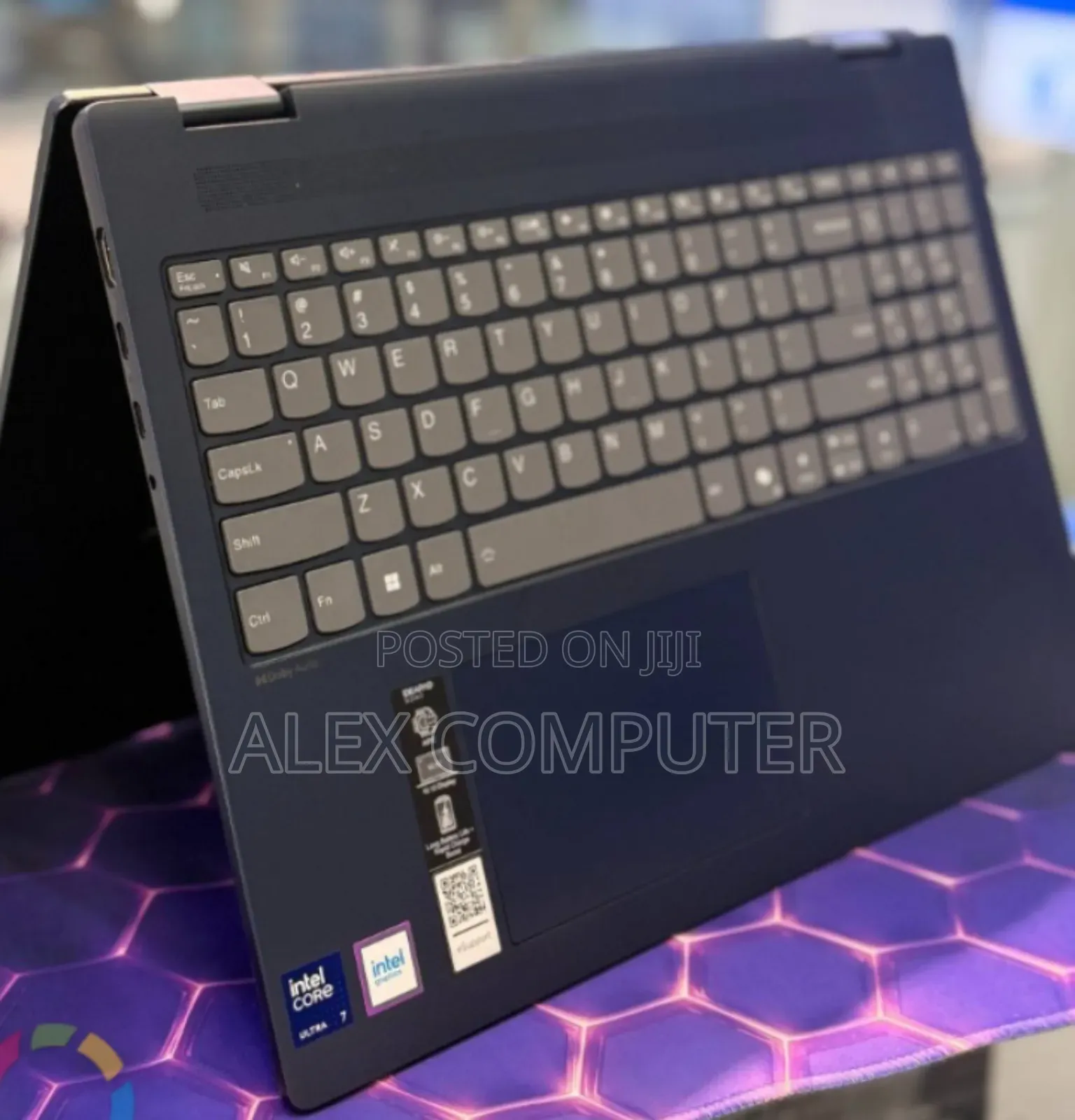 New Laptop Lenovo 16GB Intel Core Ultra 7 SSD 1T