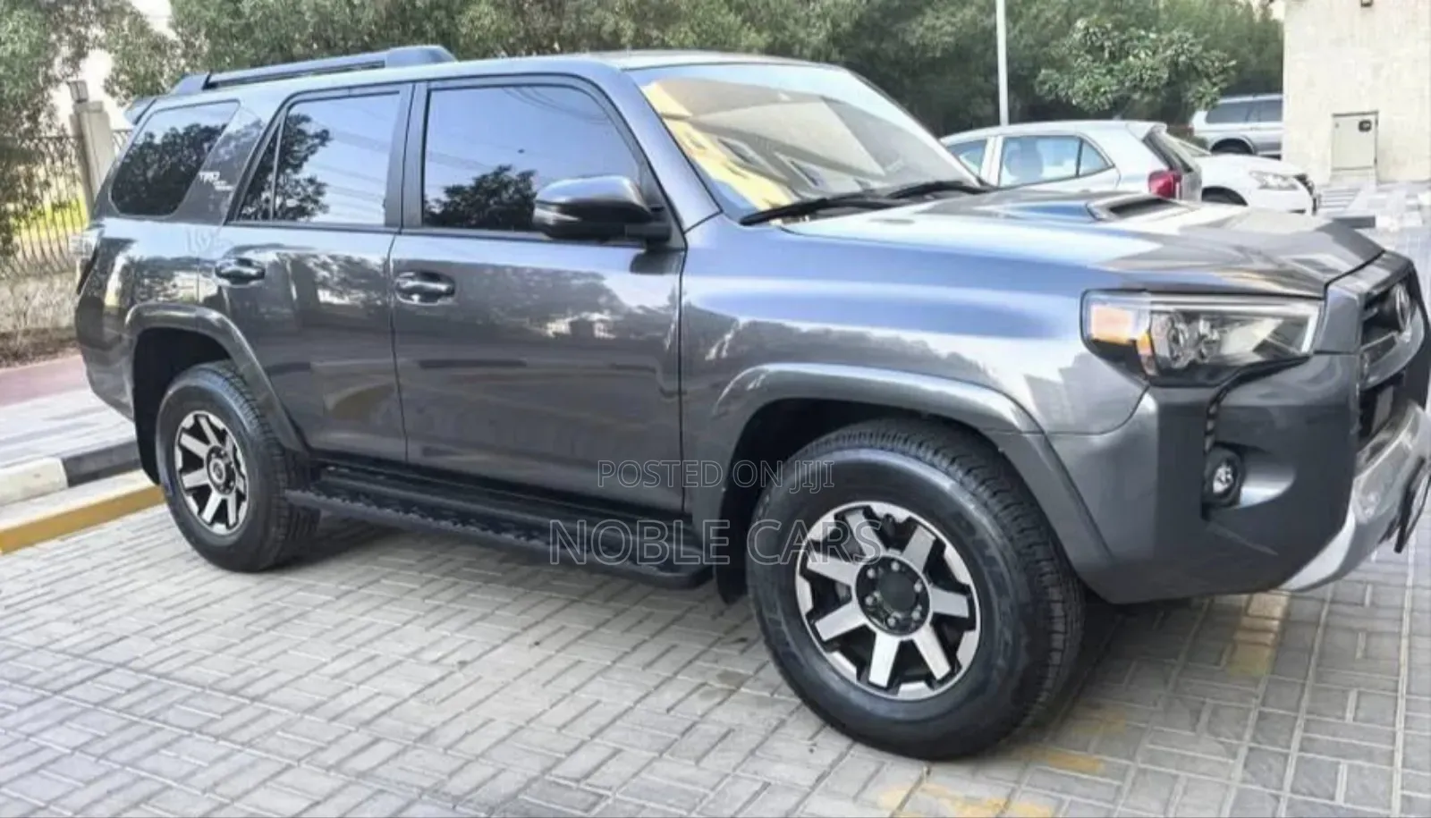 Toyota 4-Runner 2024 Gray
