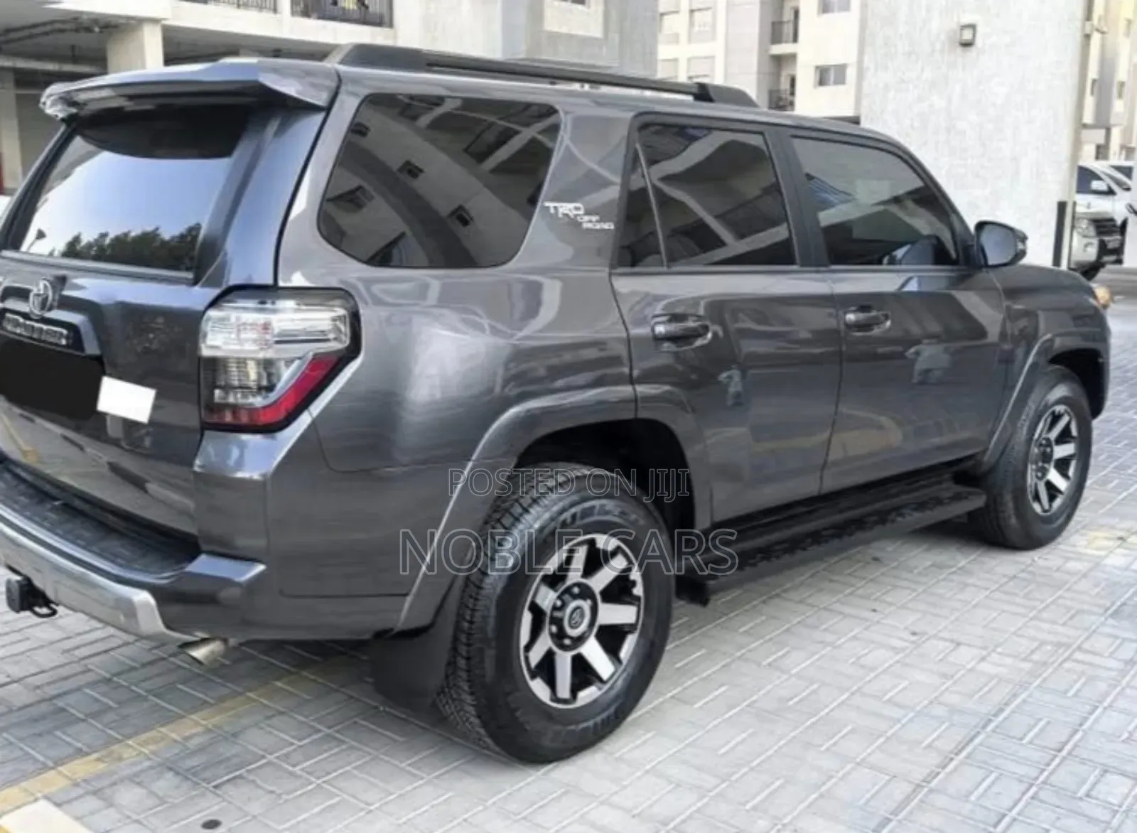 Toyota 4-Runner 2024 Gray