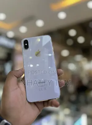 Apple iPhone X 64 GB White