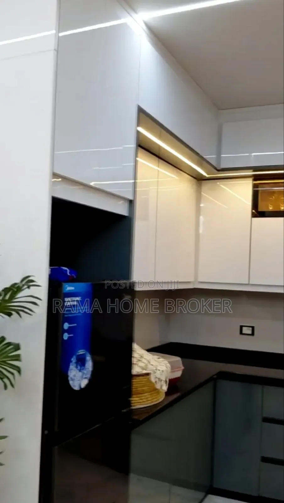 Furnished 3bdrm Apartment in ሰሚት አካባቢ, Yeka for sale