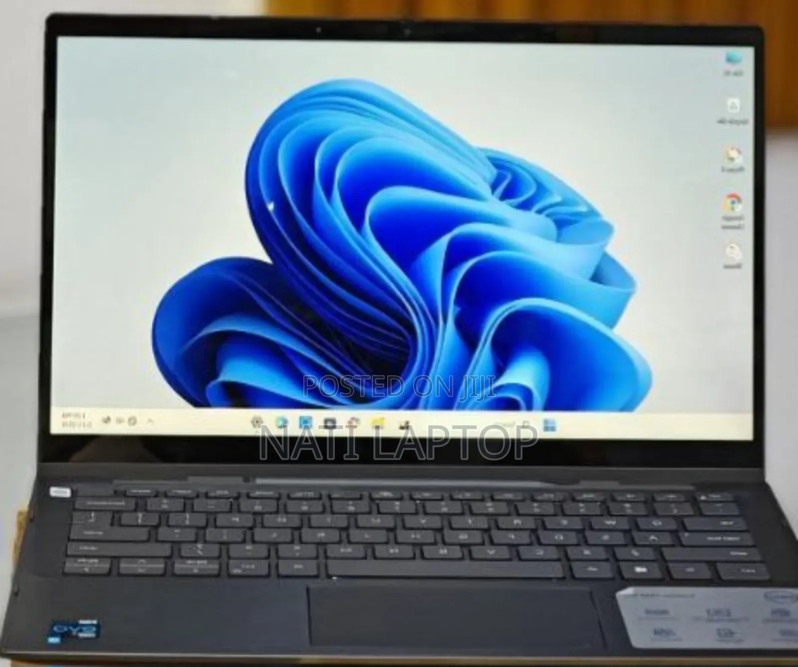 New Laptop Dell Inspiron 7306 16GB Intel Core i7 SSD 512GB