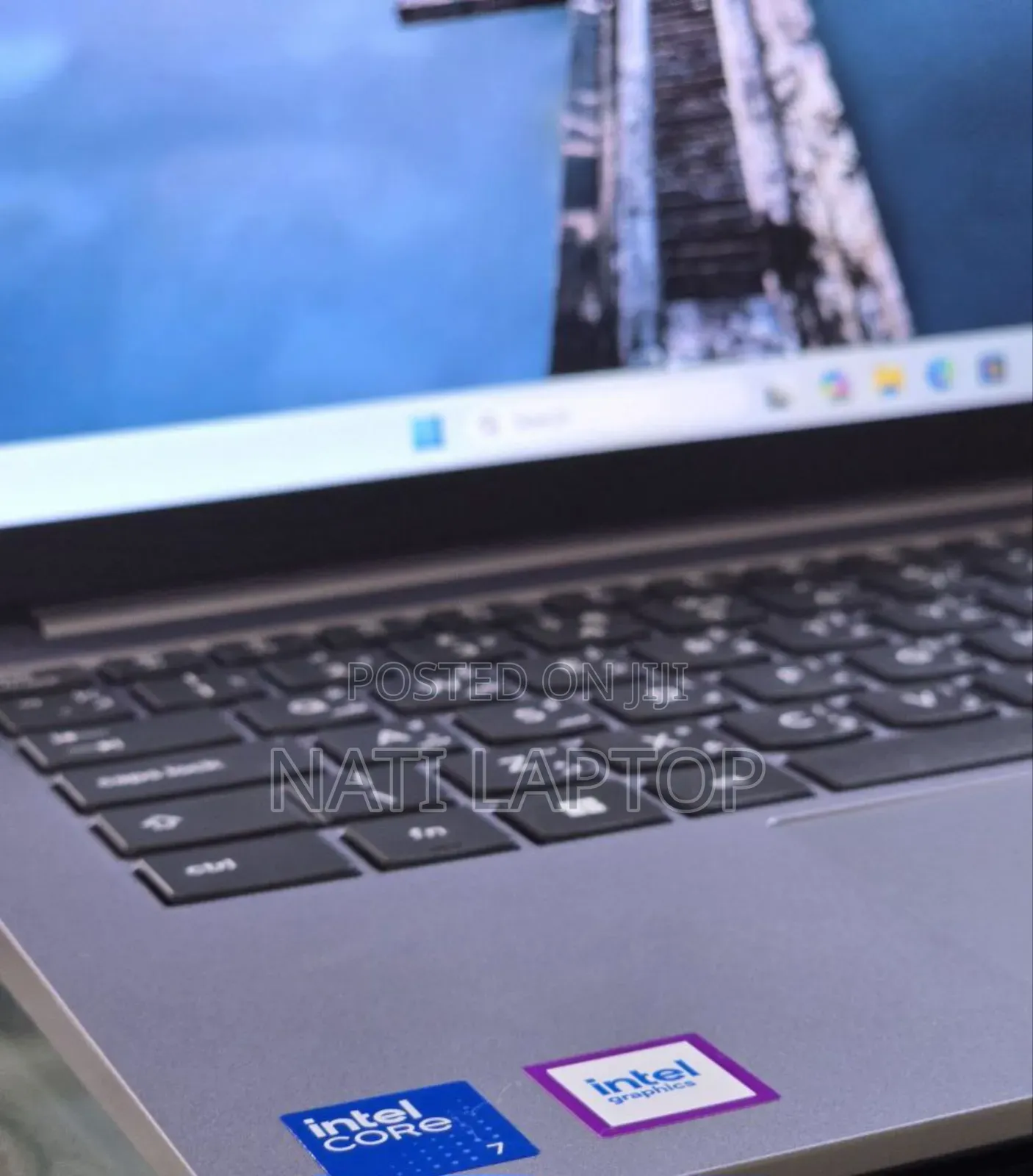 New Laptop Lenovo 16GB Intel Core 7 SSD 512GB