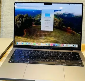 New Laptop Apple MacBook Pro M1 32GB Apple M1 Pro SSD 512GB
