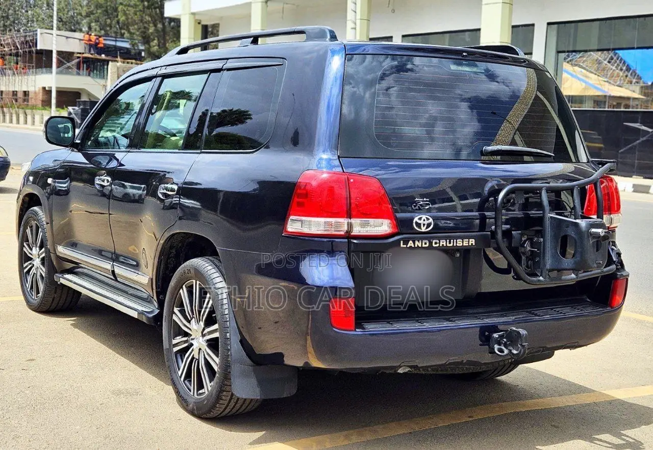 Toyota Land Cruiser 2009 Black