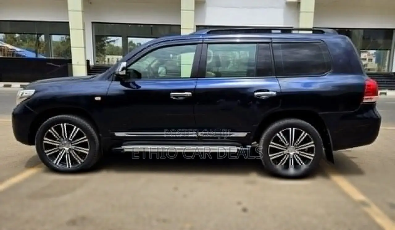 Toyota Land Cruiser 2009 Black