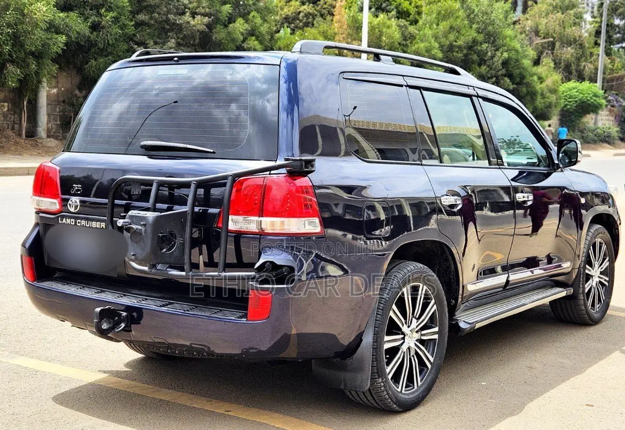 Toyota Land Cruiser 2009 Black