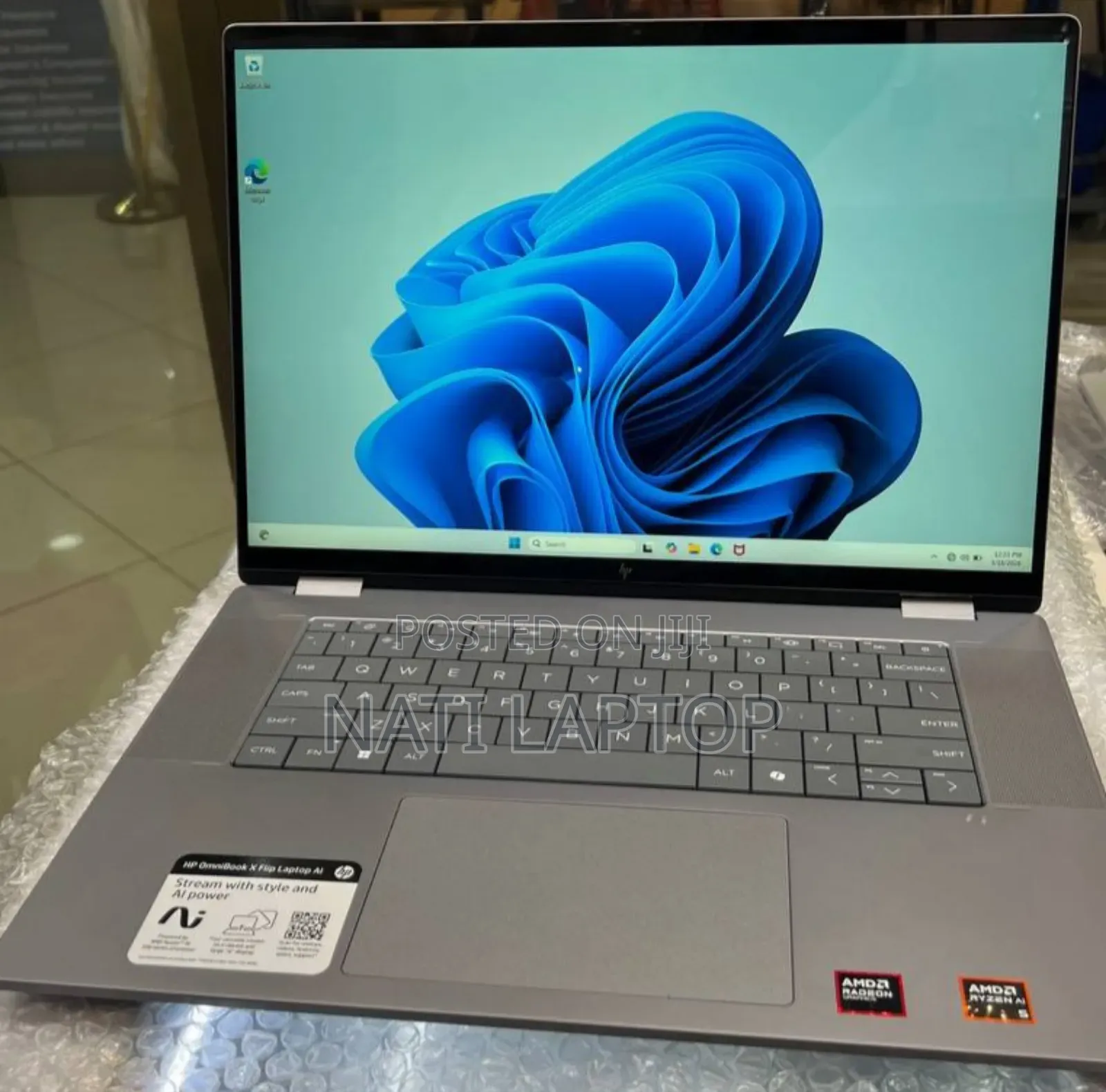 New Laptop HP OmniBook 5 14" 16GB AMD Ryzen 5 SSD 512GB