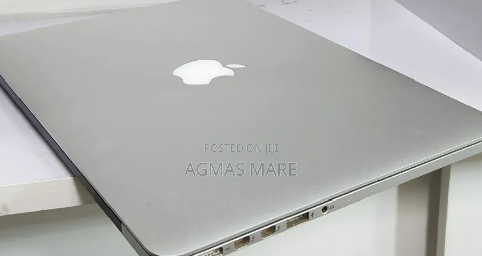 New Laptop Apple MacBook Pro 2015 8GB Intel Core i5 SSD 128GB