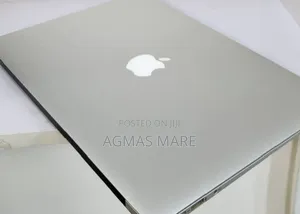 New Laptop Apple MacBook Air 2012 4GB Intel Core i5 SSD 128GB