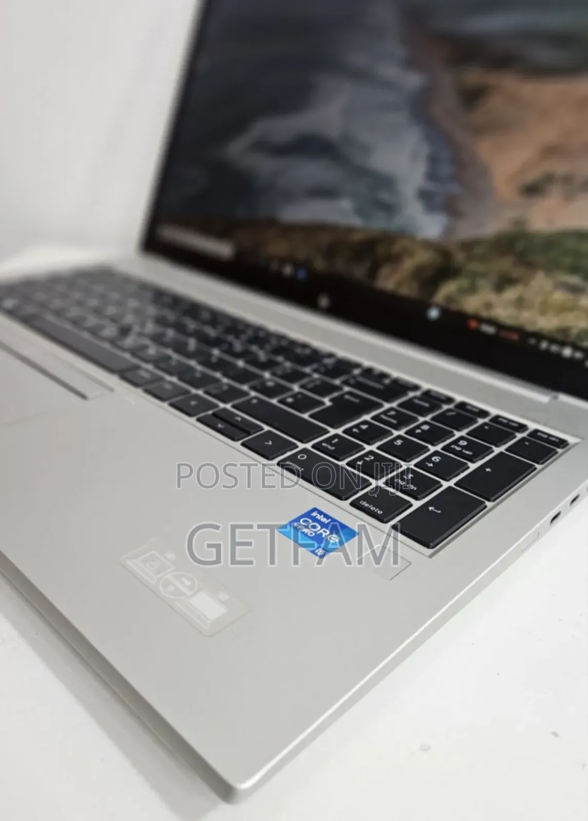 New Laptop HP EliteBook 850 G8 16GB Intel SSD 512GB