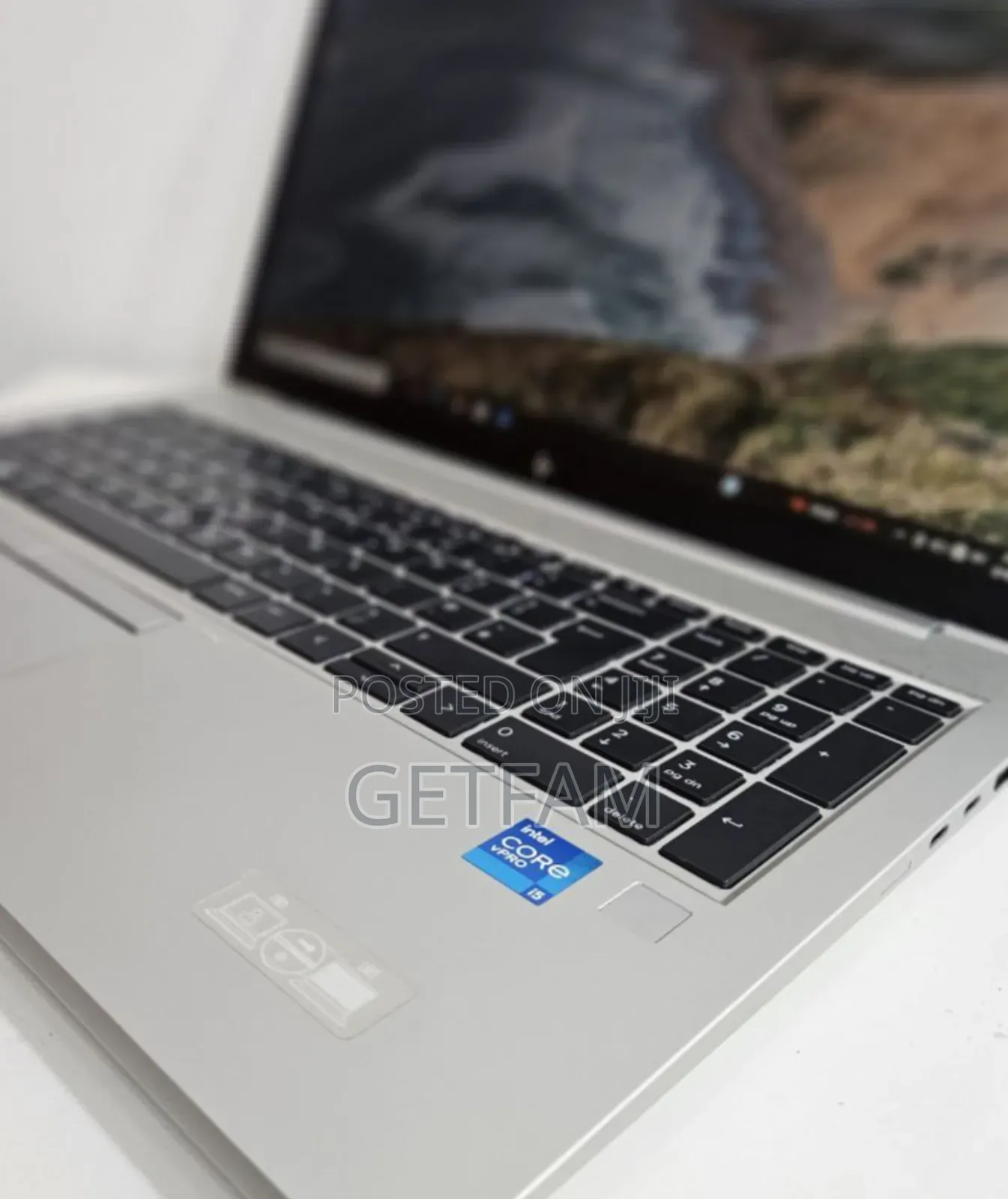 New Laptop HP EliteBook 850 G8 16GB Intel SSD 512GB