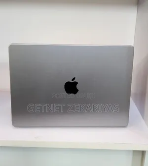 New Laptop Apple MacBook Pro M1 16GB Apple M1 Pro SSD 512GB