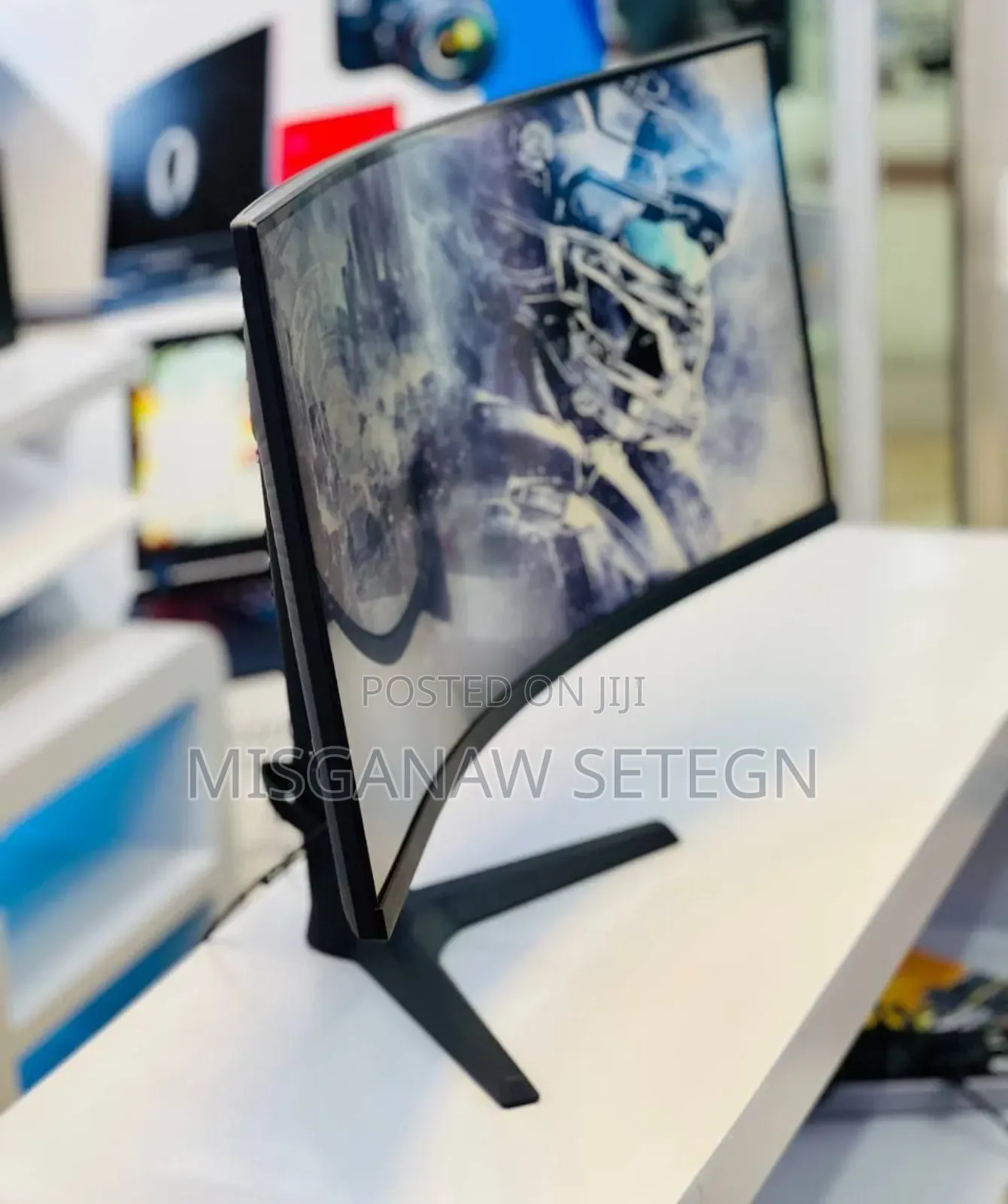 Koorui Curved Monitor