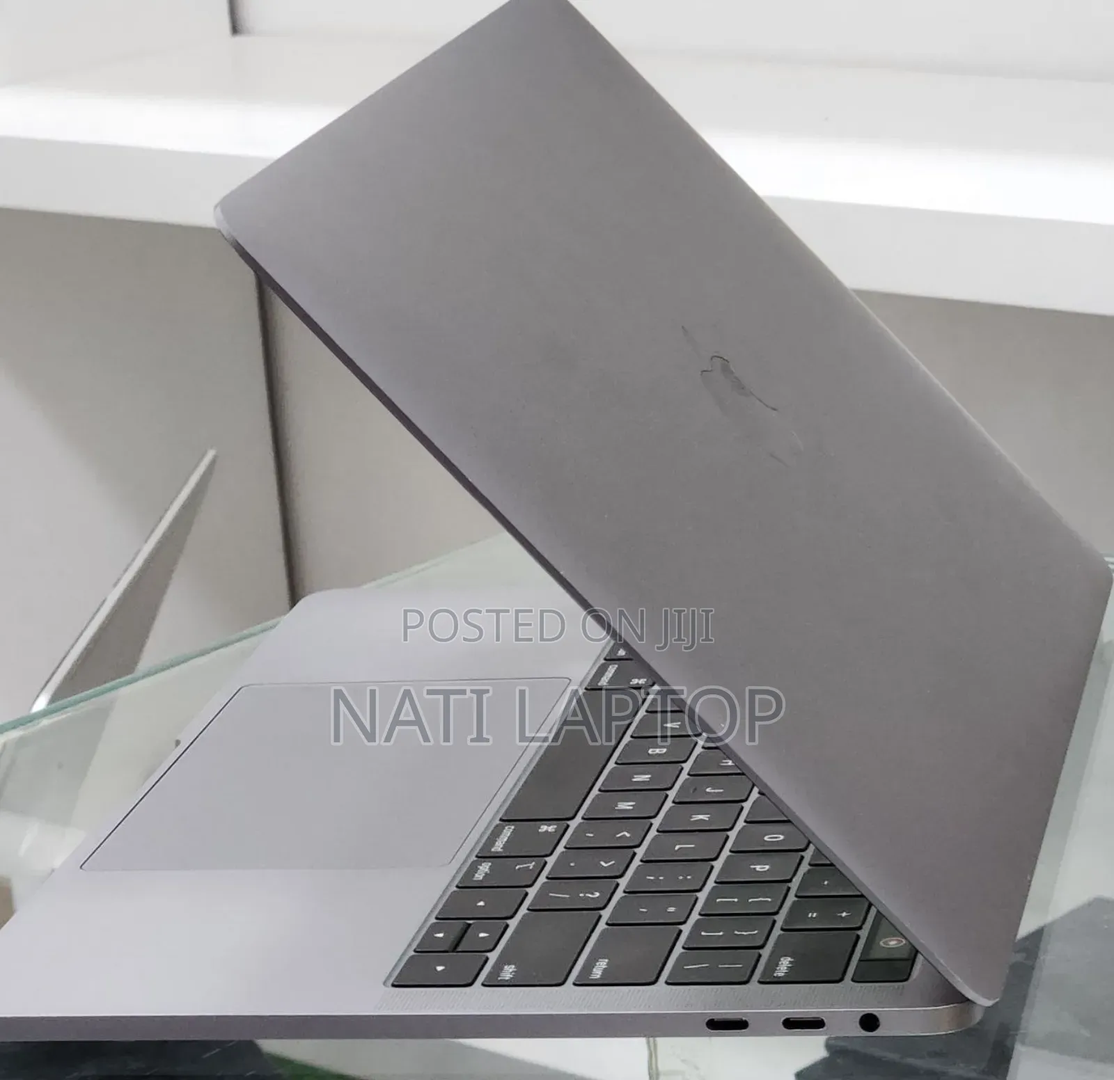 New Laptop Apple MacBook Pro 2019 16GB Intel Core i7 SSD 1T