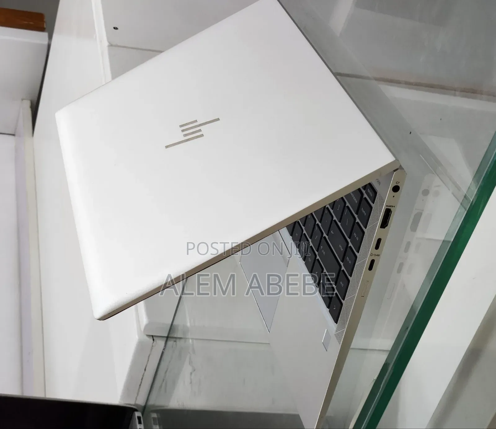 New Laptop HP EliteBook 840 G8 16GB AMD Ryzen 5 SSD 512GB