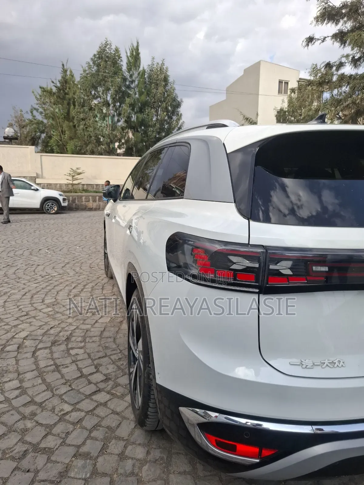 Volkswagen ID.6 2024 White